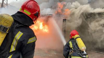 На автозаправке в Харьковской области произошел масштабный пожар
