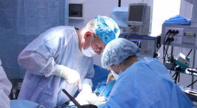 Чебоксарские хирурги удалили пациентке гигантскую опухоль