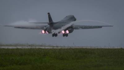 Бомбардировщики ВВС США могут готовить "удары" по российскому флоту