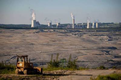 От правительства Чехии требуют возобновить диалог с Польшей по угольной шахте Туров