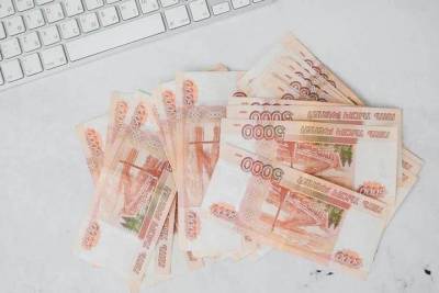 Брянцы оставили в торговых сетях почти 216 млрд рублей