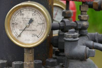 Цена на газ в Европе упала ниже $1000 за тысячу кубометров