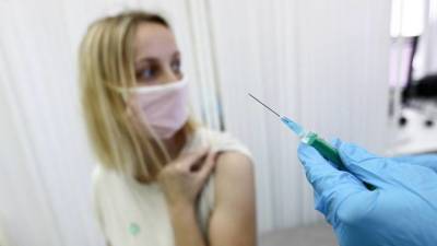 Михаил Шмаков - Врач поддержал идею сделать вакцинацию от коронавируса обязательной для всех - vm.ru - Россия - Саудовская Аравия