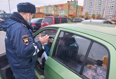 Более десятка водителей оштрафовали во время массового утреннего рейда ГИБДД в Твери