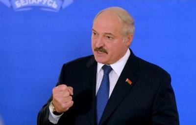 Лукашенко пригрозил Западу Россией