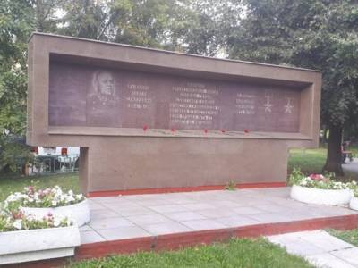 В столице отремонтируют памятник маршалу Павлу Рыбалко