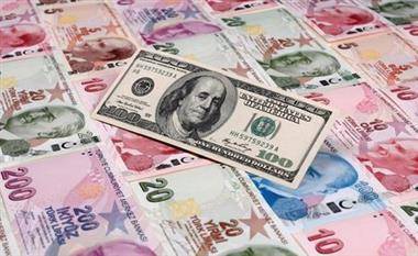 Лира показывает динамику хуже рынка после повышения ориентира инфляции ЦБ Турции
