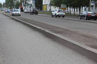 Движение по Октябрьской и Панкратова в Великом Новгороде частично перекрыли