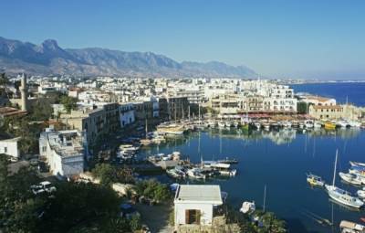 Спрос на курорты Кипра в нерабочие дни вырос на 20-25%