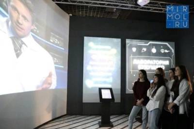 Более 3,6 тысяч дагестанских школьников пройдут профориентацию на выставке «Лаборатория будущего»