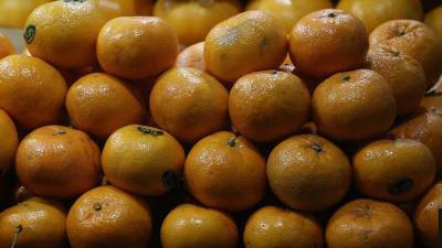 В Роспотребнадзоре назвали признаки некачественных мандаринов