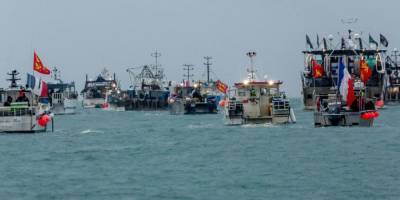 Франция и Британия поссорились из-за рыболовства: задержан траулер