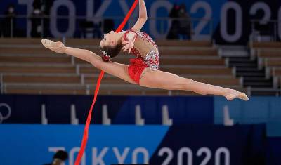 Дина Аверина завоевала 16-е золото на ЧМ по художественной гимнастике