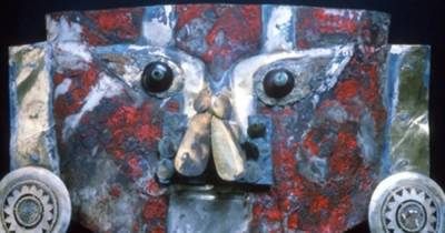 Человеческая кровь: ученые разгадали тайну древней маски из Перу