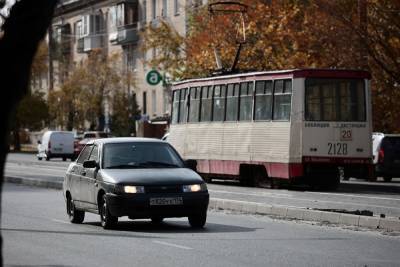 В Челябинске из-за ремонта путей до декабря закроют движение трамваев на Цвиллинга