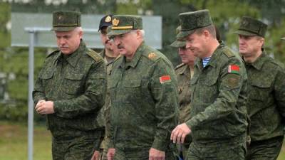 Лукашенко в ответ на продвижение польских войск к границам СГ: Мы будем действовать жёстко