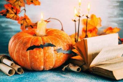 Что почитать на Хэллоуин: 13 мистических бестселлеров