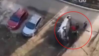 Хулиганы в Башкирии перевернули машину ради мести знакомому