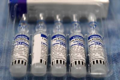 Сообщение о нехватке вакцины от коронавируса в Москве оказалось недостоверным