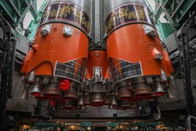 «Роскосмос» изумляет все сильнее: к МКС отправлена ракета, расписанная под хохлому