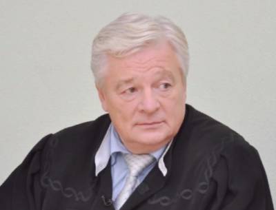 От COVID-19 скончался судья из программы «Суд присяжных»
