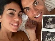 Фото дня: Кріштіану Роналду та Джорджина Родрігес стануть батьками двійнят