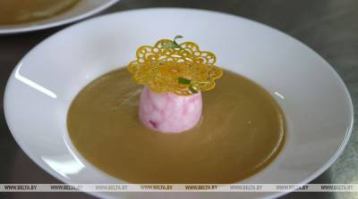 Крем-суп, десерт из тыквы и хвои, омлет по-французски: в Могилеве стартовал конкурс по кулинарному искусству