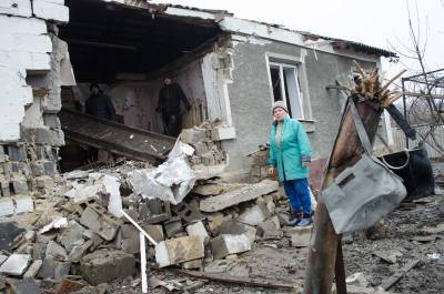 Украинский политик пообещал продолжить бомбить Донбасс с...