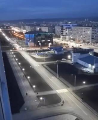 Мэр Кемерова показал на видео вечернее освещение продолжения бульвара Строителей