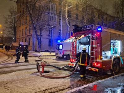 Пять человек спасли из пожара в Зеленограде