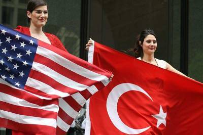 Кнутов: В США преуменьшают возможности С-400 ради унижения Турции