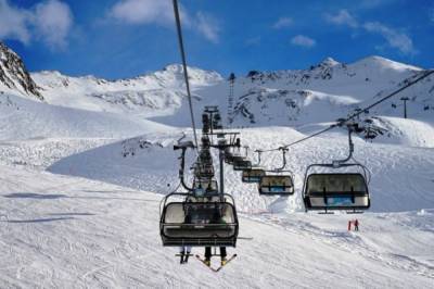 На российских горнолыжных курортах забронировано 25% жилья на Новый год