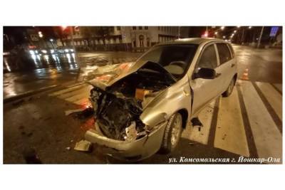 В Йошкар-Оле по вине водителя-лихача пострадали две пассажирки