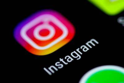 Instagram разрешил всем пользователям добавлять ссылки в историях