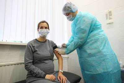 В Минздраве рассказали о ходе вакцинации беременных от COVID-19