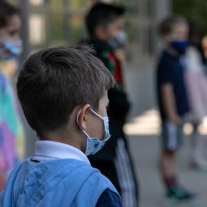 Кузин: Дети с 12 лет должны носить маски в общественных местах