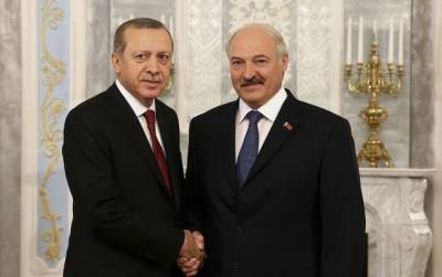 Лукашенко сравнил независимость Турции и Белоруссии