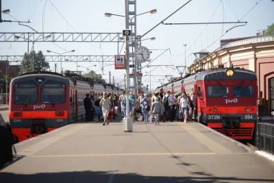 Сколько будет стоить проезд на электричках в Петербурге в следующем году