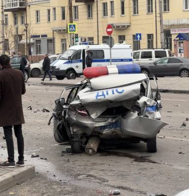 От машины ДПС ничего не осталось: на площади Франценюка – массовая авария (фото)