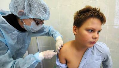 Песков прокомментировал тему вакцинации детей от COVID-19