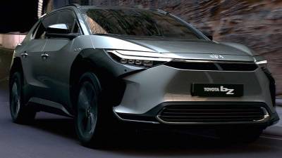 Toyota представила свой первый серийный электромобиль