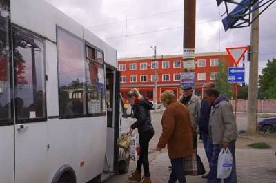 Проезд в маршрутках Лисичанска подорожал: сколько теперь должны платить пассажиры