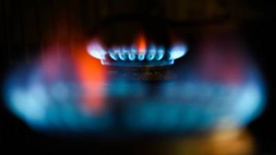 Цена на газ в Европе опустилась ниже 800 долларов впервые с 17 сентября