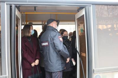 Липчан - нарушителей масочного режима в общественном транспорте начали штрафовать