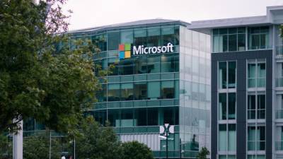 Microsoft стала самой обеспеченной компанией в мире