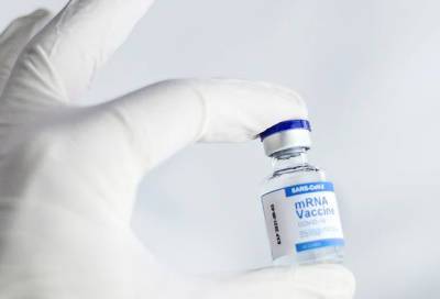 Петербуржцы побили суточный рекорд по вакцинации против COVID-19