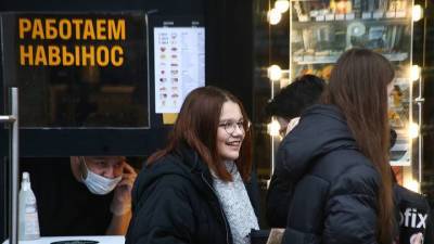 Нарушения зафиксировали у более 430 предприятий Москвы в первый нерабочий день