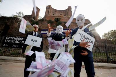В Риме прошла акция протеста накануне саммита G20: что требуют активисты (ФОТО)