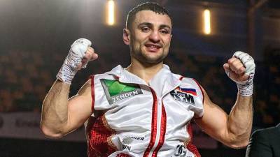 Россиянин Аванесян в четвертый раз защитил титул чемпиона Европы по боксу