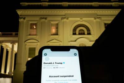 Трамп обратился в суд с просьбой восстановить его аккаунт в Twitter